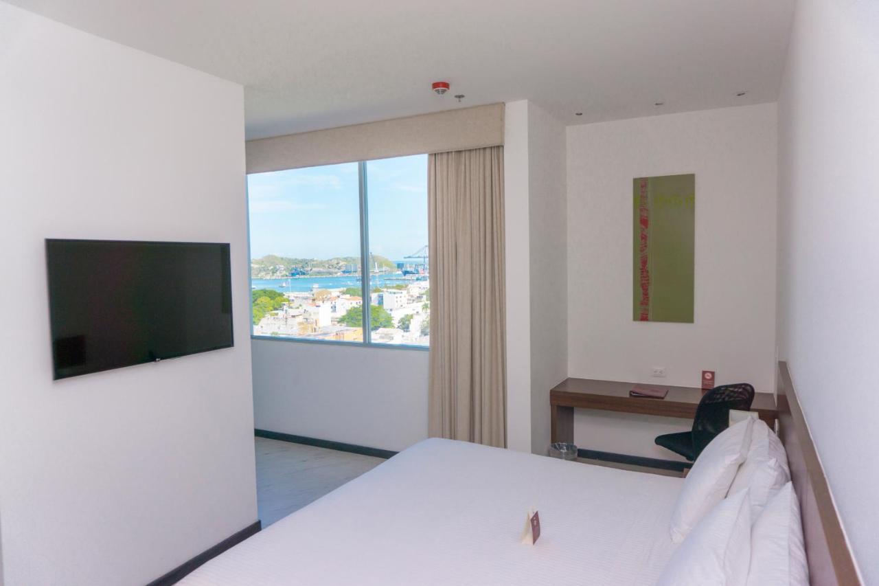 Best Western Plus Santa Marta Hotel Exterior photo