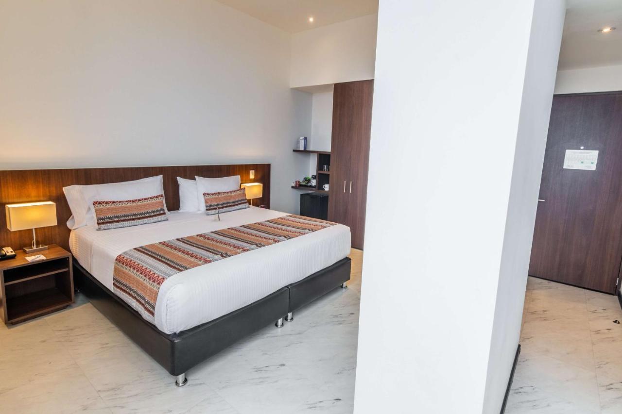 Best Western Plus Santa Marta Hotel Exterior photo