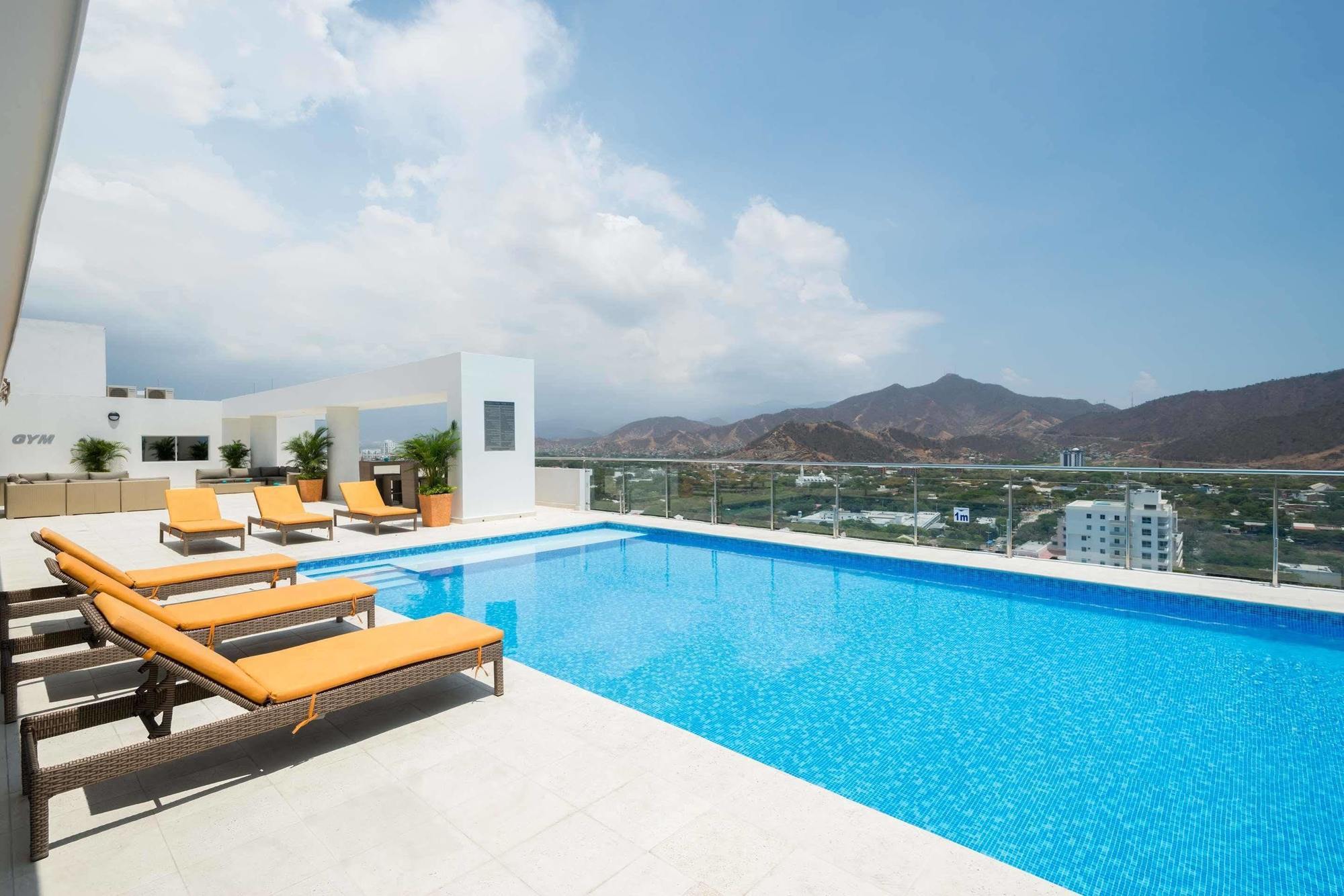 Best Western Plus Santa Marta Hotel Exterior photo